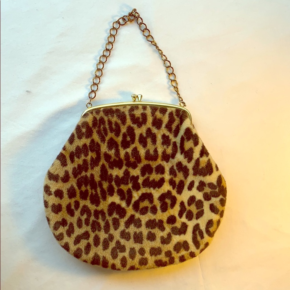 Evening handbag in leopard print